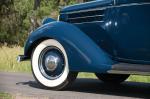 Ford DeLuxe Trunk-Back Tudor Sedan 1936 года